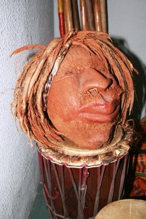 Holzkopf aus Kokosnuss